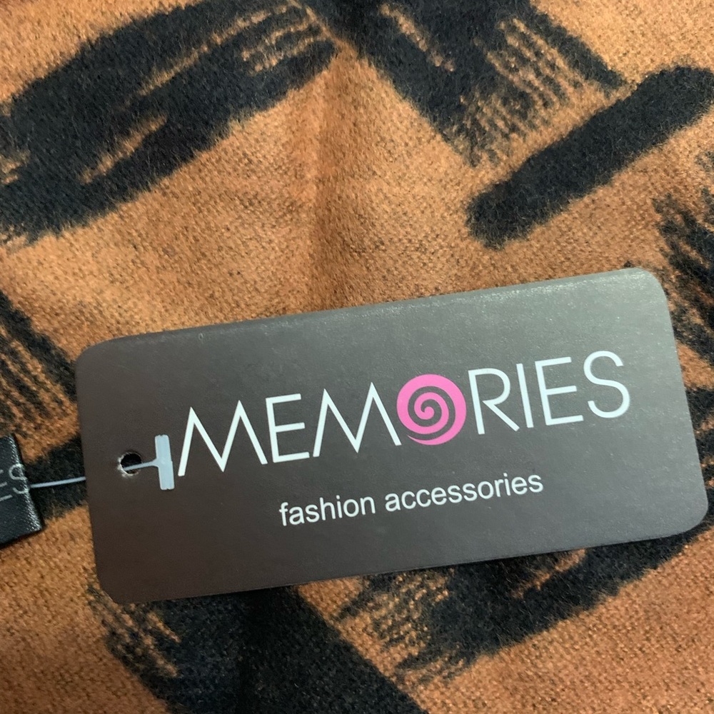 NWT Memories Scarf - Picture 2 of 4